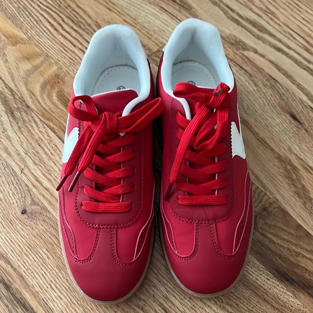 La Sheelah boutique shoe worn once size 6.5